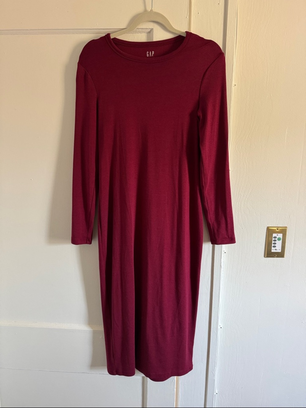 GAP Long Sleeve Knit Dress in Cranberry